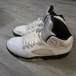 Nike Air Jordan 5 Retro White Black 2024 DD0587-110 Size‎ 9.5
